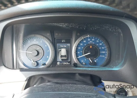 2017 Toyota Sienna Xle 8 Passenger from USA, damaged, VIN 5TDYZ3DC6HS824804